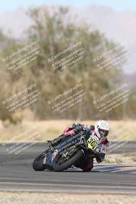 media/Nov-02-2025-CVMA (Sun) [[337aff29ab]]/Race 11-Amateur Supersport Open/